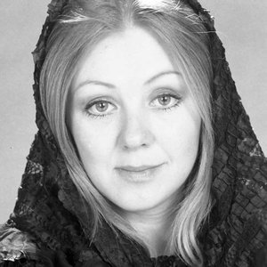 Изображение для 'Judit Halasz'