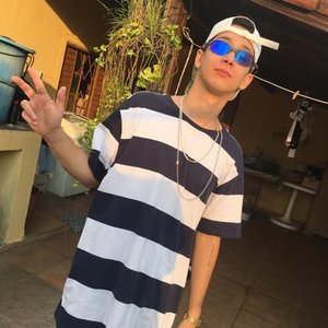 “DJ ERY”的封面