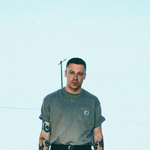 Zdjęcia dla 'Macklemore'