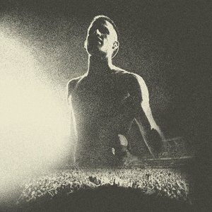 Image for 'DESCARTABLE (En Vivo Estadio Racing Club)'