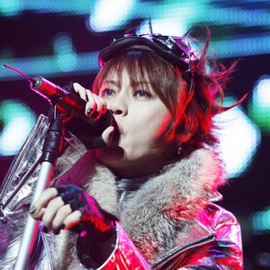 “T.M.Revolution”的封面