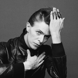 Изображение для 'David Bowie'