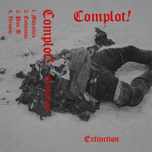 “Extinction”的封面