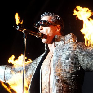 'Rammstein'の画像