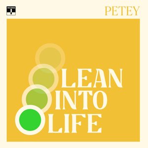 “Lean Into Life”的封面