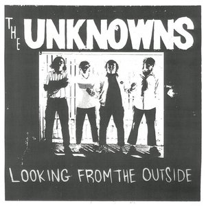 Imagen de 'Looking From the Outside'
