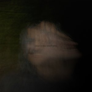 “deer in the headlights”的封面