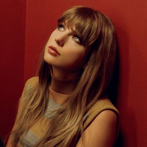 'Taylor Swift' için resim
