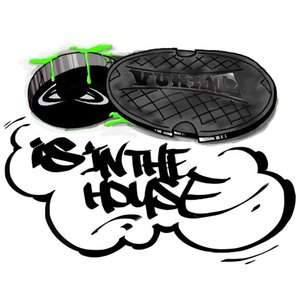 “VUHRI IS IN THE HOUSE”的封面