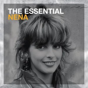 “The Essential Nena”的封面