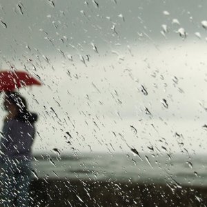 'Som De Chuva e Trovoadas' için resim