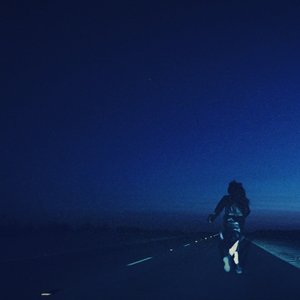 'Room 907'の画像