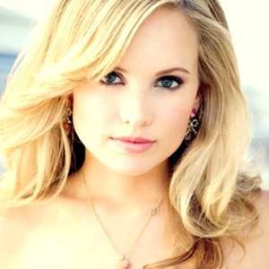 “Meaghan Martin”的封面