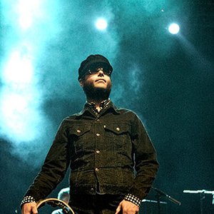 “Joel Gion”的封面