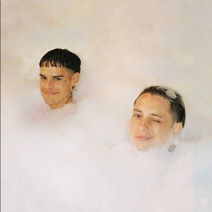 “CA7RIEL & Paco Amoroso, Ca7riel & Paco Amoroso”的封面