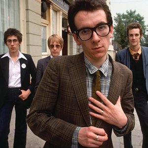 Immagine per 'Elvis Costello & The Attractions'