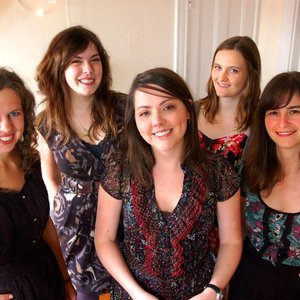 “Della Mae”的封面