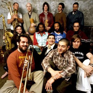 “Antibalas Afrobeat Orchestra”的封面