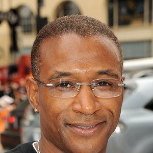 “Tommy Davidson”的封面