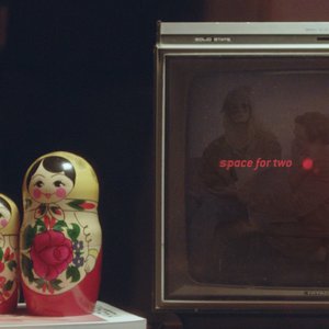 Immagine per 'Space For Two'