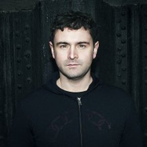 “Gareth Wild”的封面
