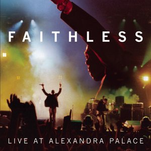 “Live At Alexandra Palace”的封面