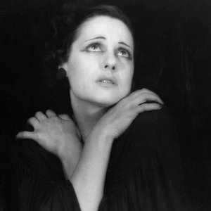 'Lucienne Boyer'の画像