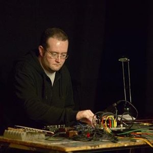 “Cheap Machines”的封面