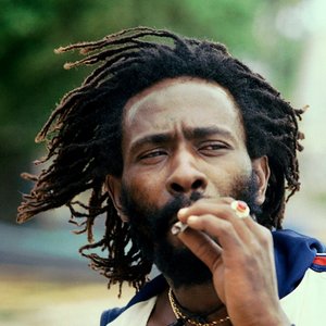 Immagine per 'Burning Spear'