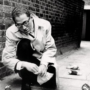 “Tom Lehrer”的封面