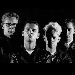 “Depeche Mode”的封面