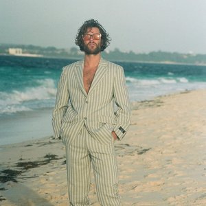 Imagem de 'Stuzzi'