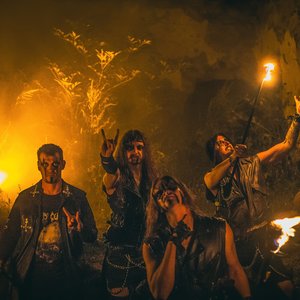 “Night Slasher”的封面