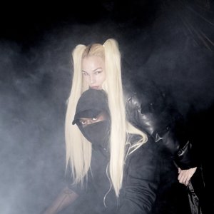 “AKA HEX”的封面