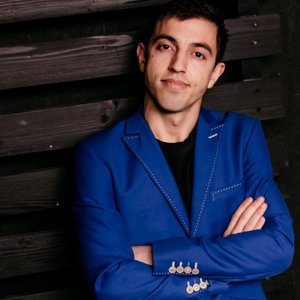 “IVAN LIULENOV”的封面