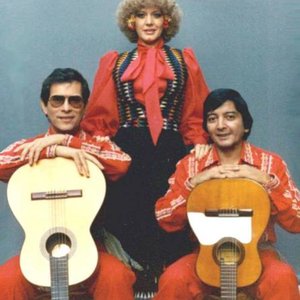 “Los 3 sudamericanos”的封面