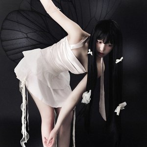 “Starlit Memories”的封面