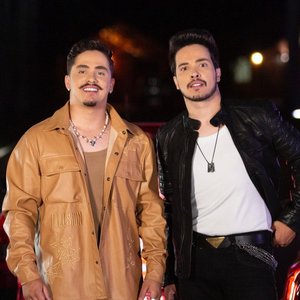 “Kaique e Felipe”的封面