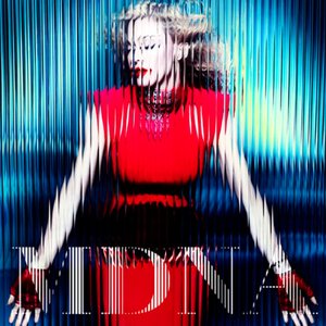 “MDNA”的封面