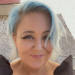 Eve_Harvey