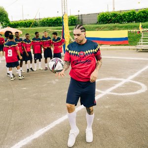 “EL RITMO QUE NOS UNE (feat. Selección Colombia)”的封面