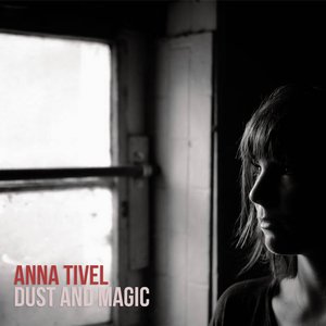 Immagine per 'Dust and Magic'