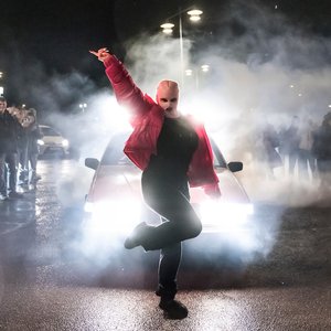 Bild för 'FRÖKEN SNUSK'