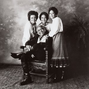'The Staple Singers' için resim