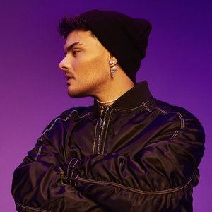 “Abraham Mateo”的封面