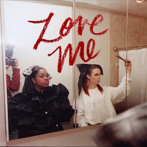 Zdjęcia dla 'Love Me'