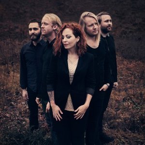 Bild für 'Anneke van Giersbergen & Árstíðir'