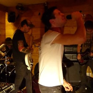 “Gewaltbereit”的封面