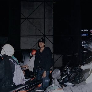 “Quest*”的封面
