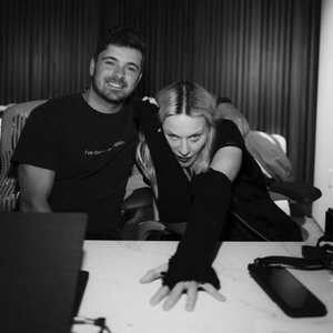 'Madonna & Martin Garrix' için resim